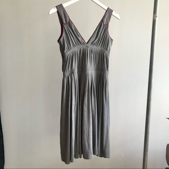 Marc Jacobs Dresses & Skirts - MARC JACOBS Grey Jersey Ruched V-Neck Grecian Sleeveless Dress